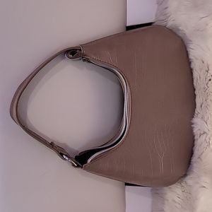 Y2k brown shoulder bag (with silver detailing)